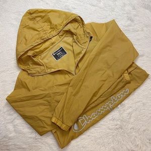 SIZE SMALL CHAMPION GOLDEN YELLOW WINDBREAKER